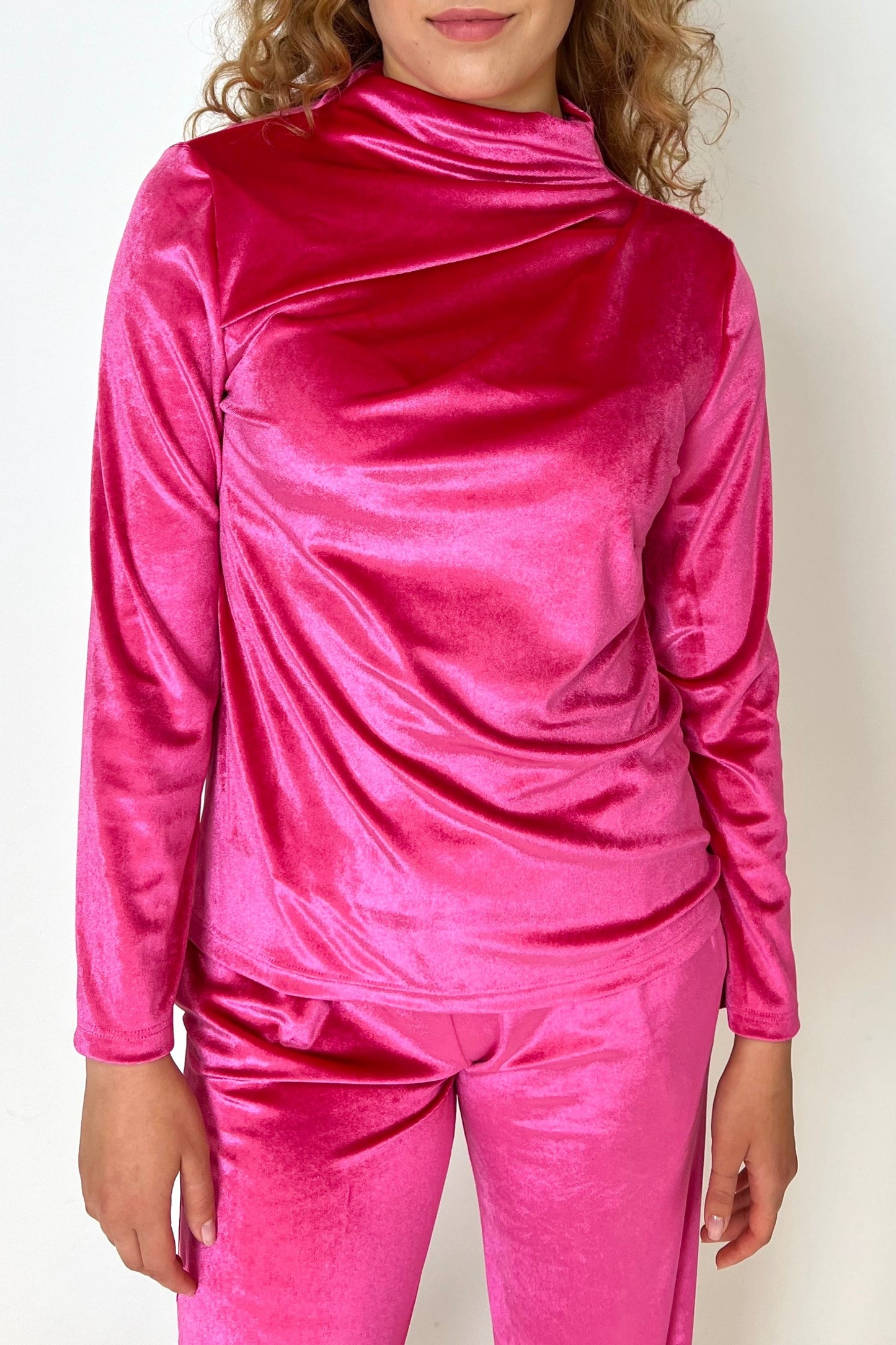 Pink velvet top with pleats