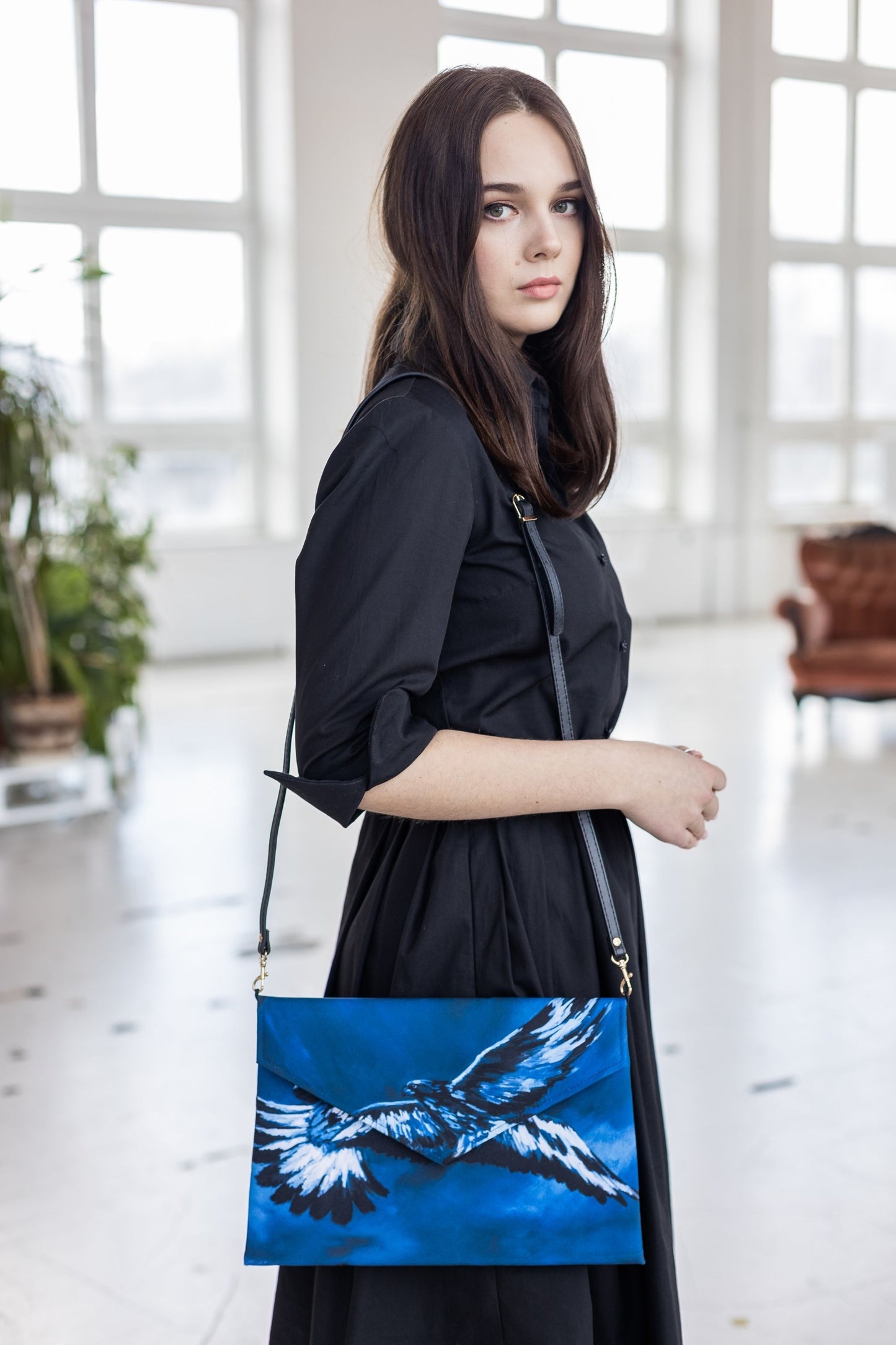 Handbag with eagle print