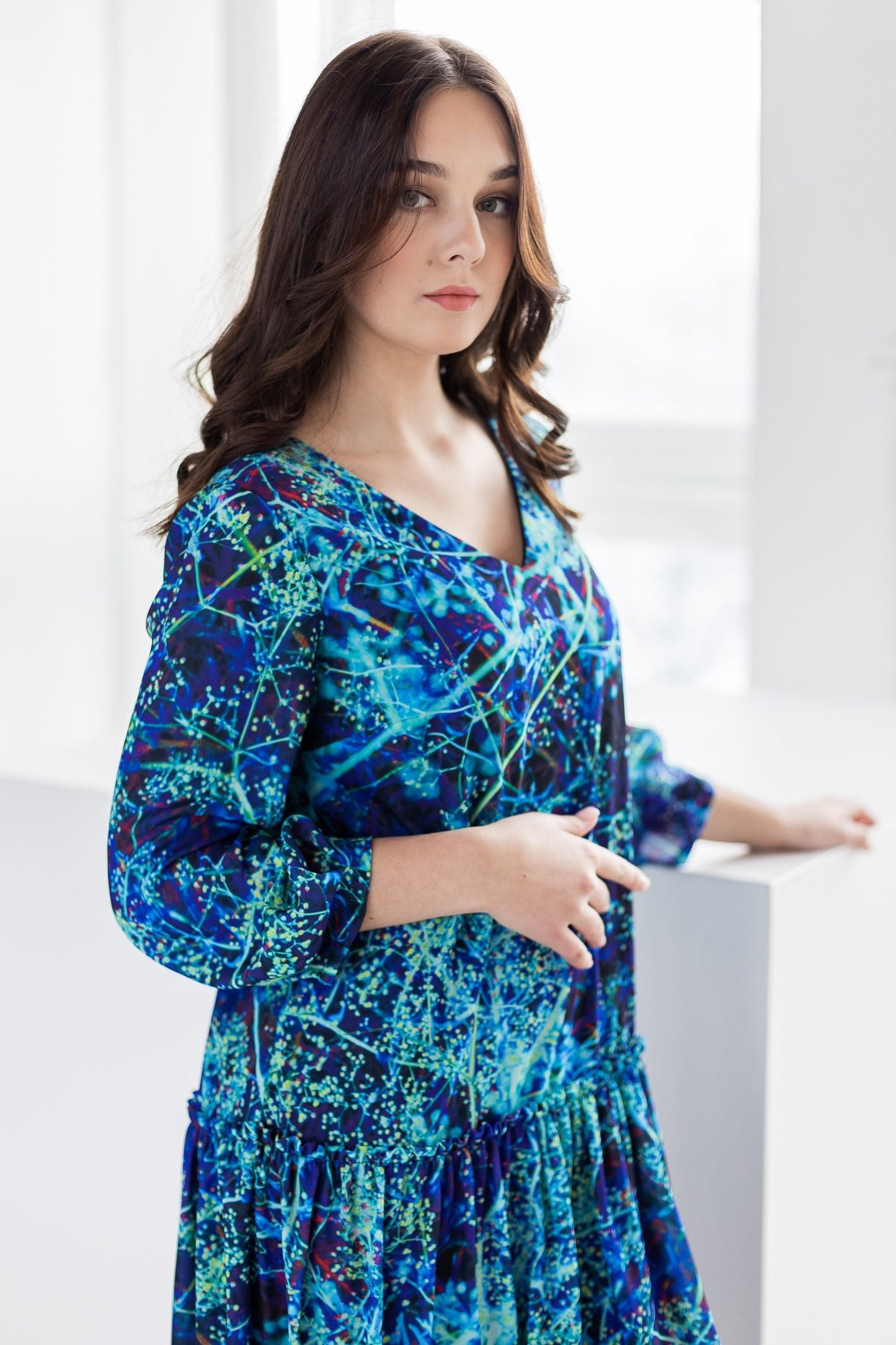 Half-length chiffon dress with turquoise floral print