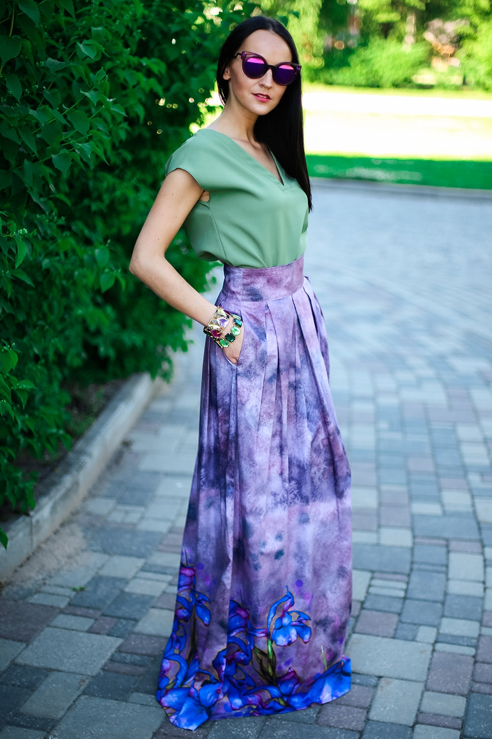 Long cotton skirt with painted iris print