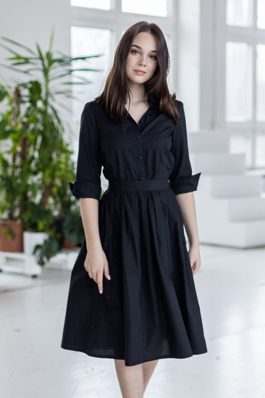 Melna, klasiska organiskās kokvilnas kleita