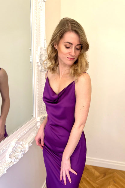 Violettes Satin-Slip-Kleid