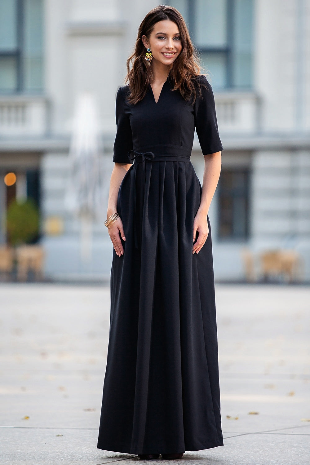 Black classic maxi dress with pleats and separated belt