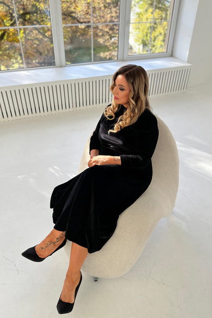Long black velvet dress