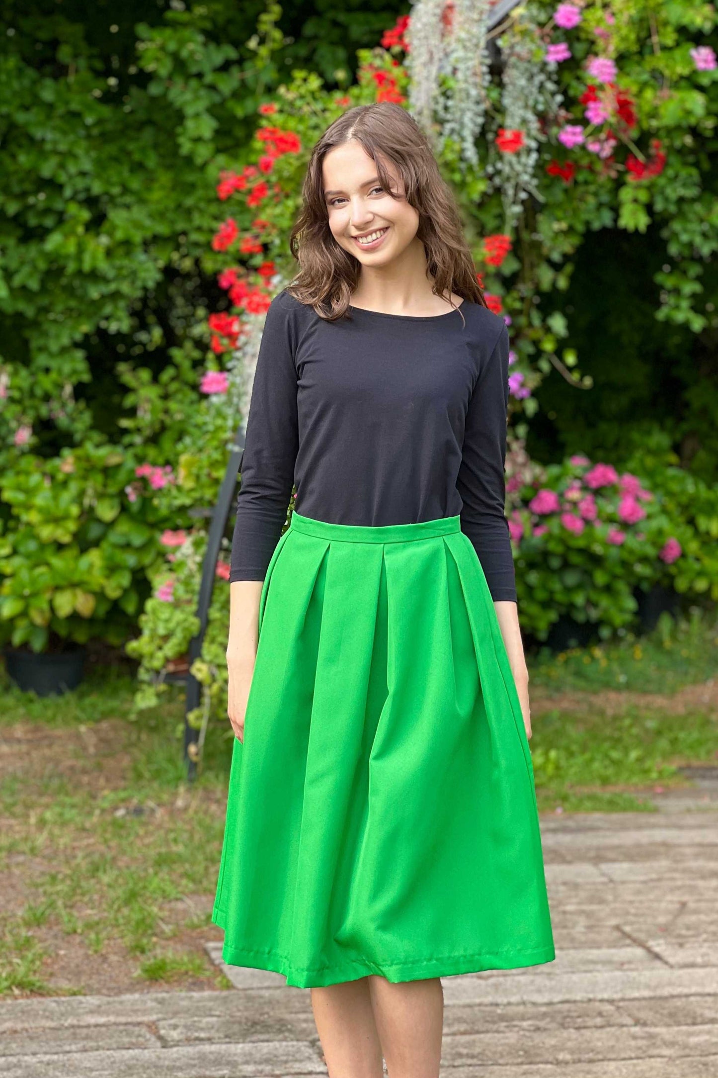 Classic Green Midi skirts with pockets
