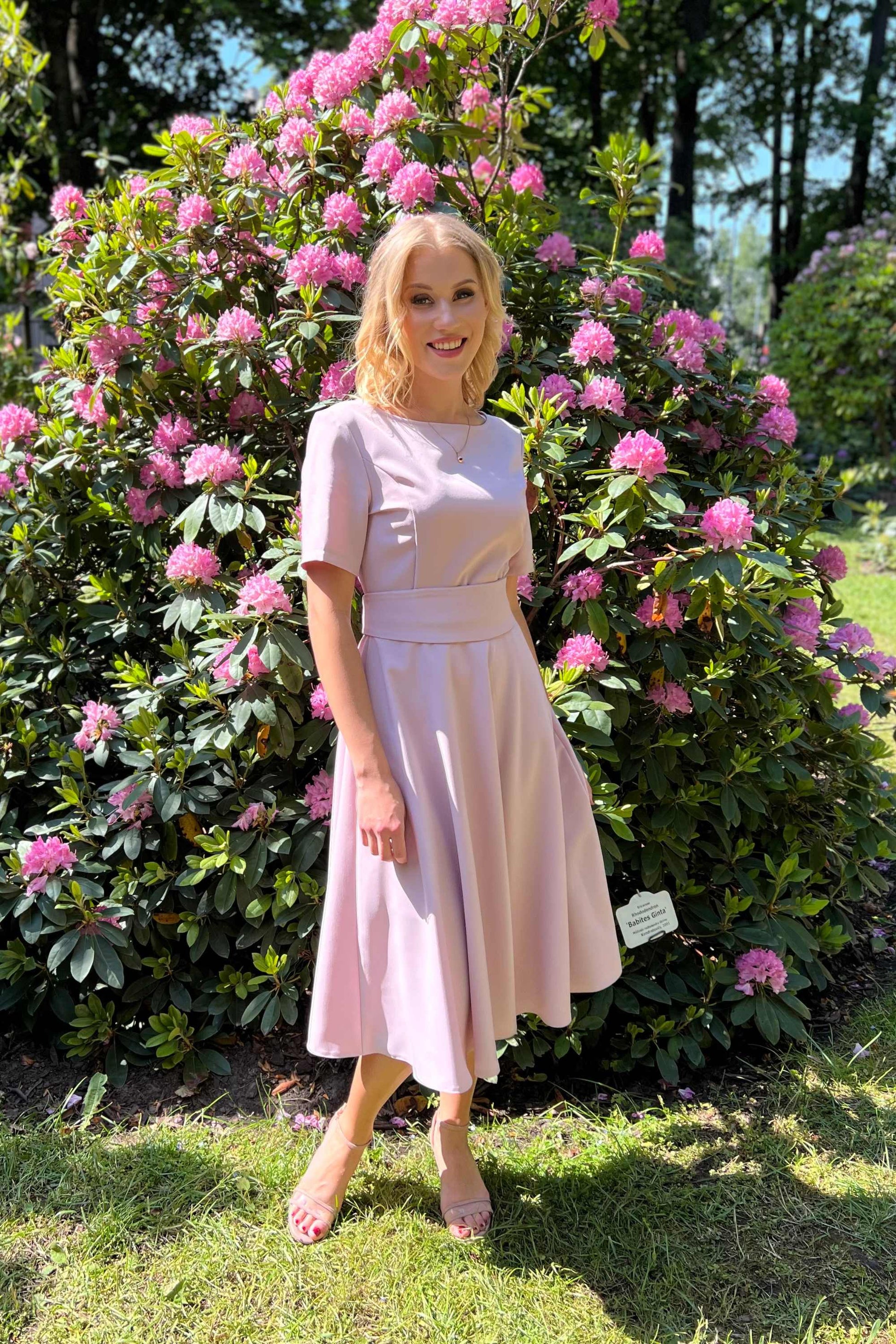 Rose beige dress with circle skirts GUNTINA Rose beige dress with circle skirts GUNTINA