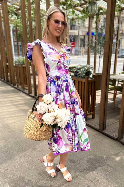 Romantic Women's Summer Dress with Flowers – GUNTINA Romantic Women's Summer Dress with Flowers – GUNTINA