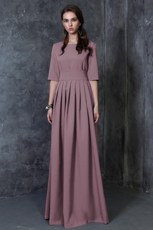 Violeti pelēka garā kleita ar ielocēm