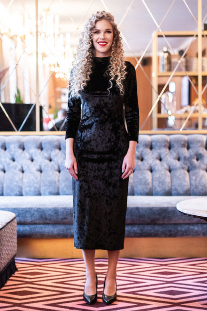 Black Velvet Midi Dress for Women – Long Sleeve Fitted Dress, Soft Stretch Velvet Bodycon, Minimalist Evening & Occasion Outfit