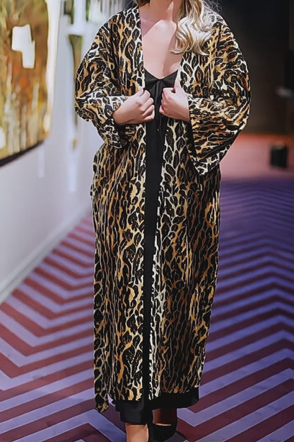 Leoparda apdrukas kimono mētelis – viegls mētelis ar satīna oderi, kabatām un jostu