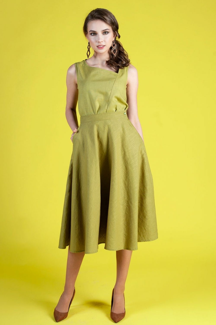 Linen circle skirts with side pockets