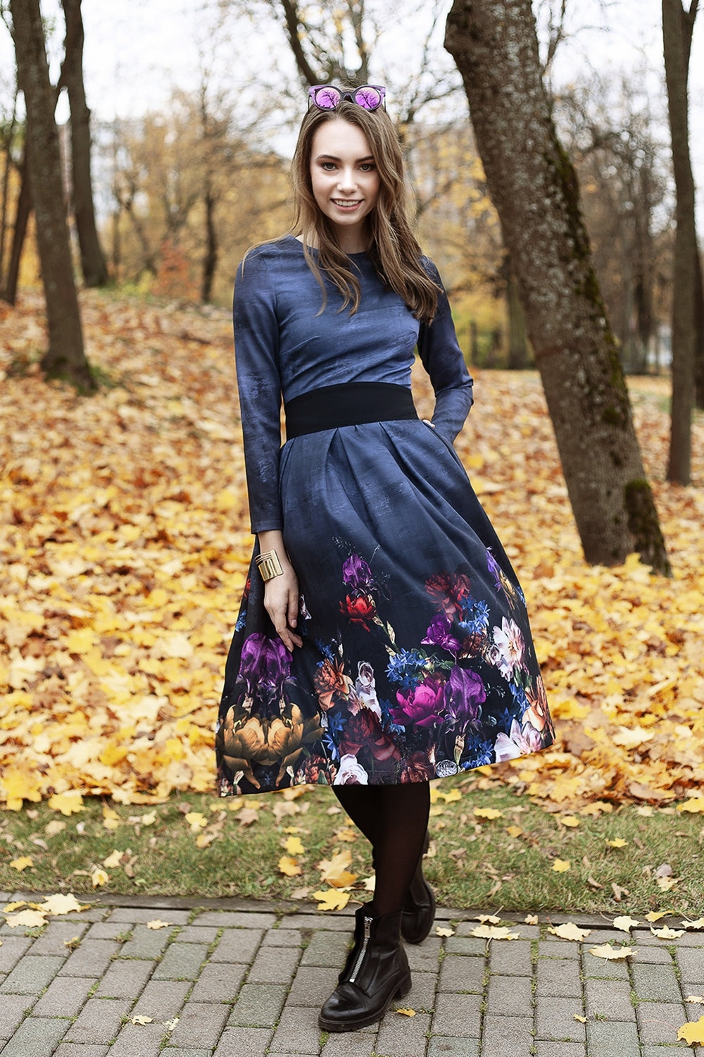 Grey dress with flowers – GUNTINA