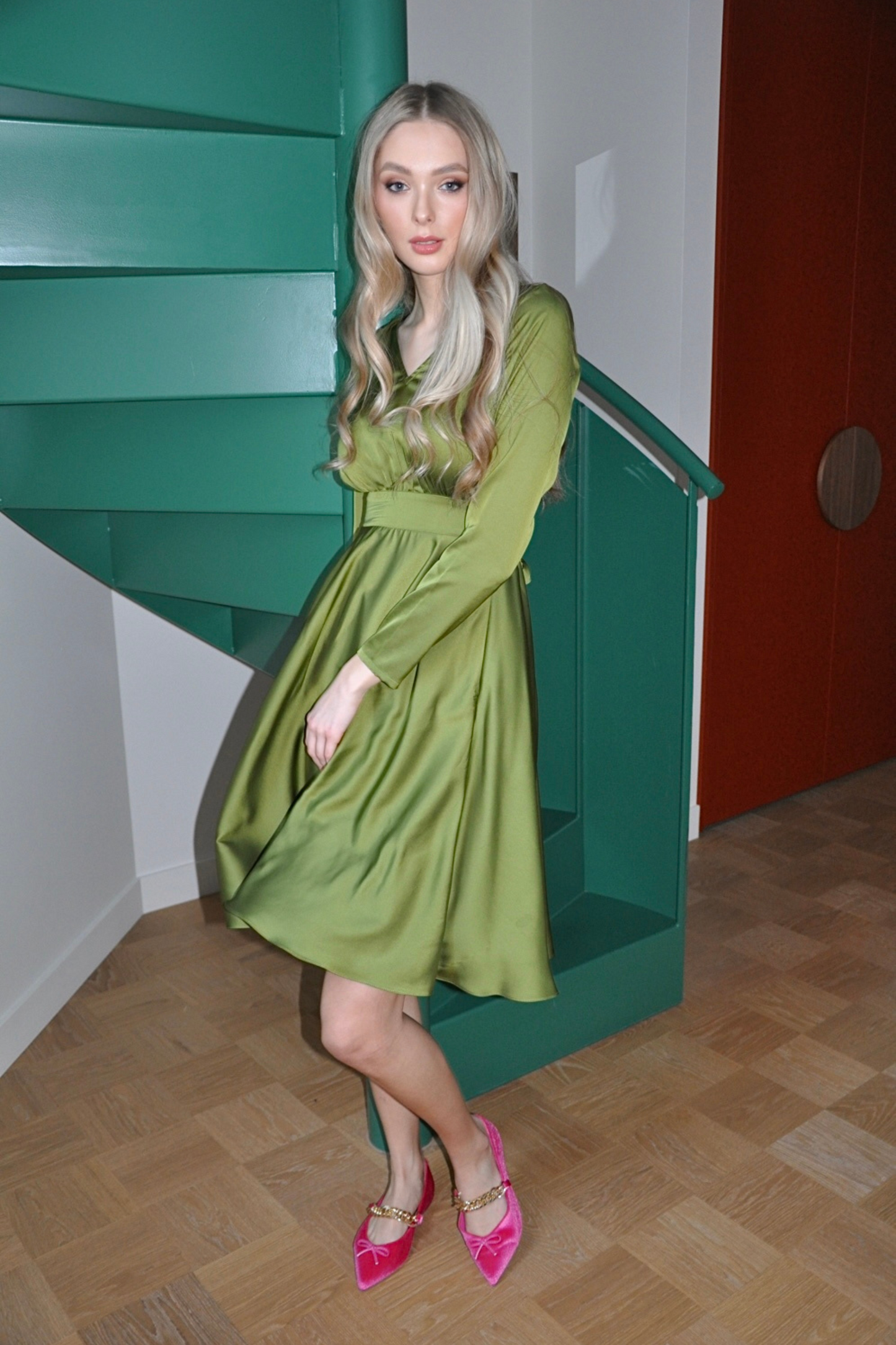 Pesto colour cocktail dress with sleeves