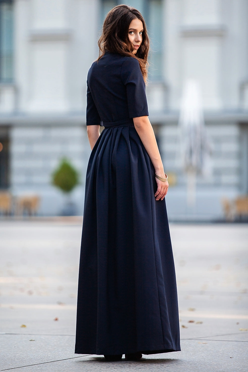 Dark blue classic maxi dress with pleats and separated belt