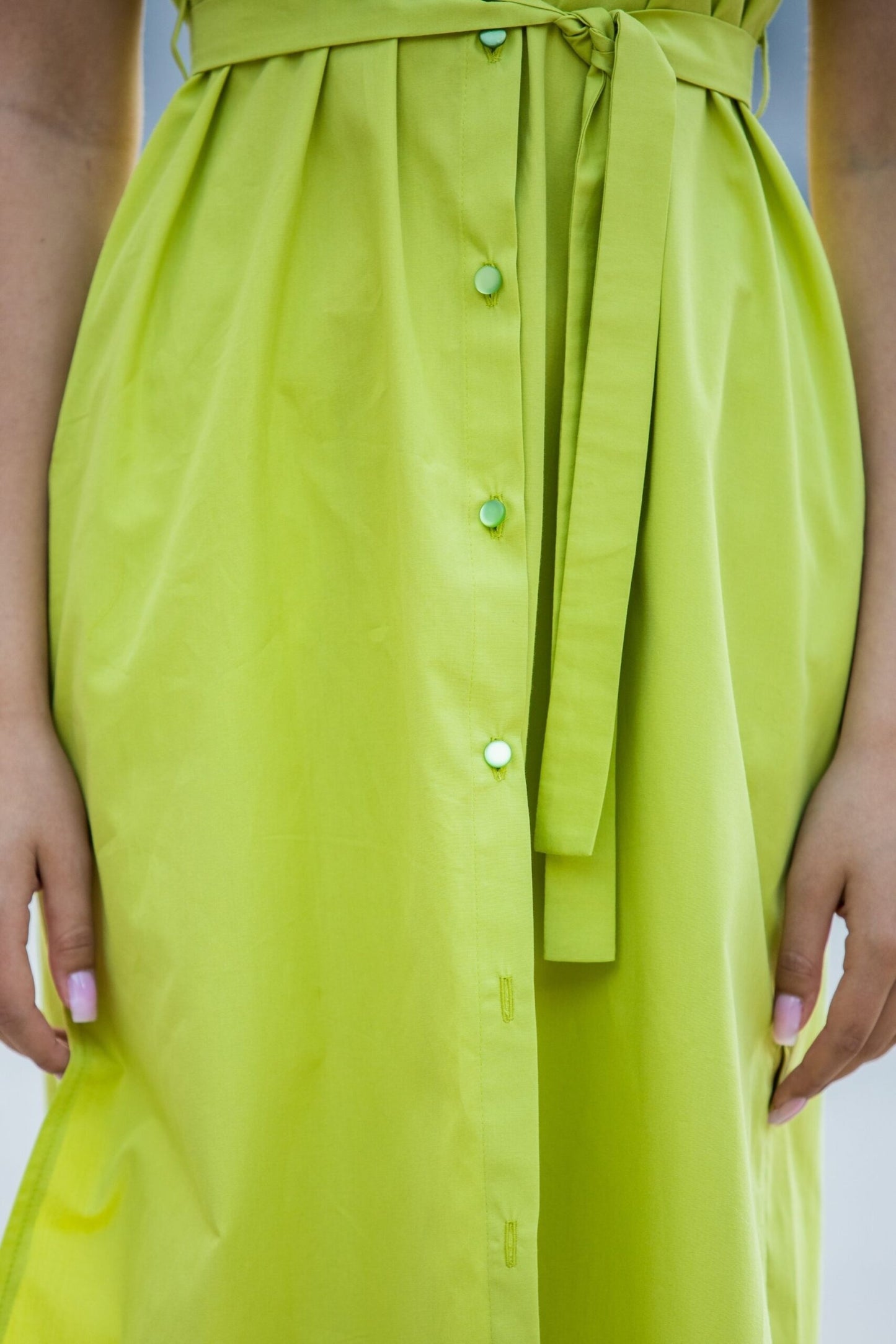 Lime cotton shirt with a belt