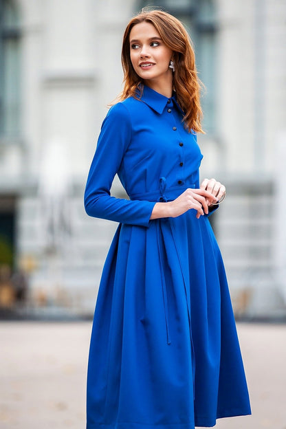 Bright blue dress with collar and front buttons – GUNTINA