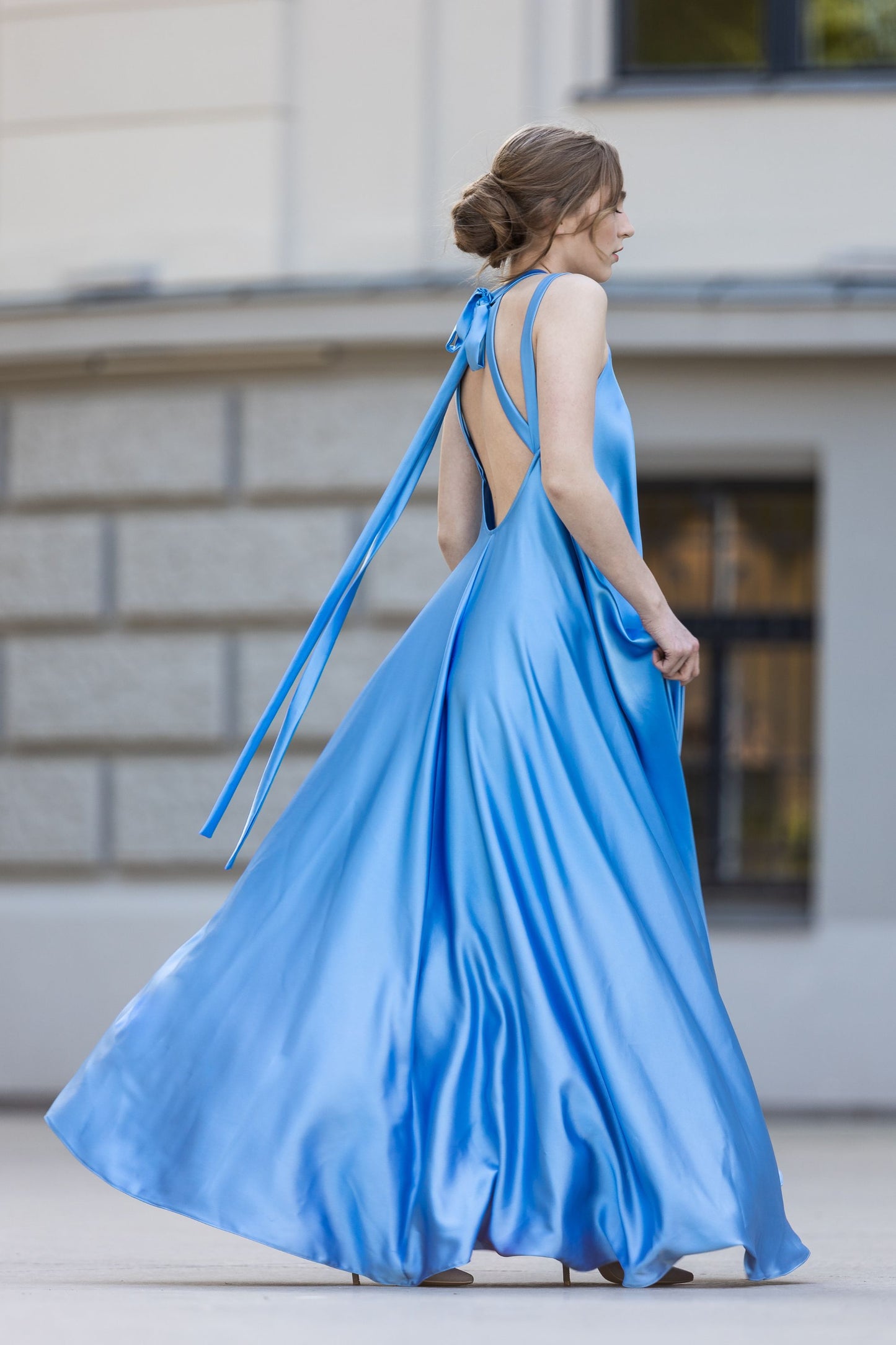 Elegant Maxi dress with straps