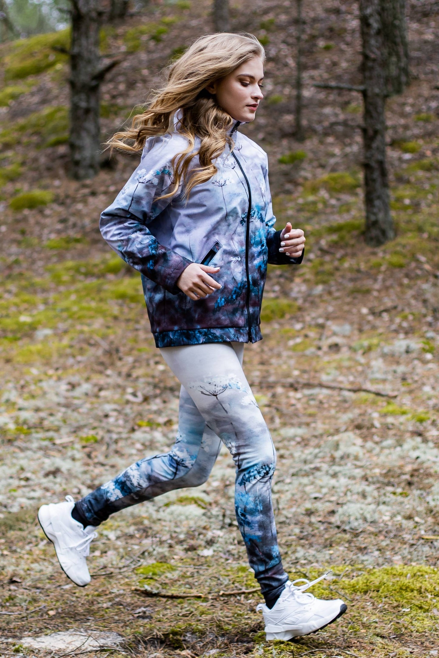 Softshell jacket with blue and white floral print