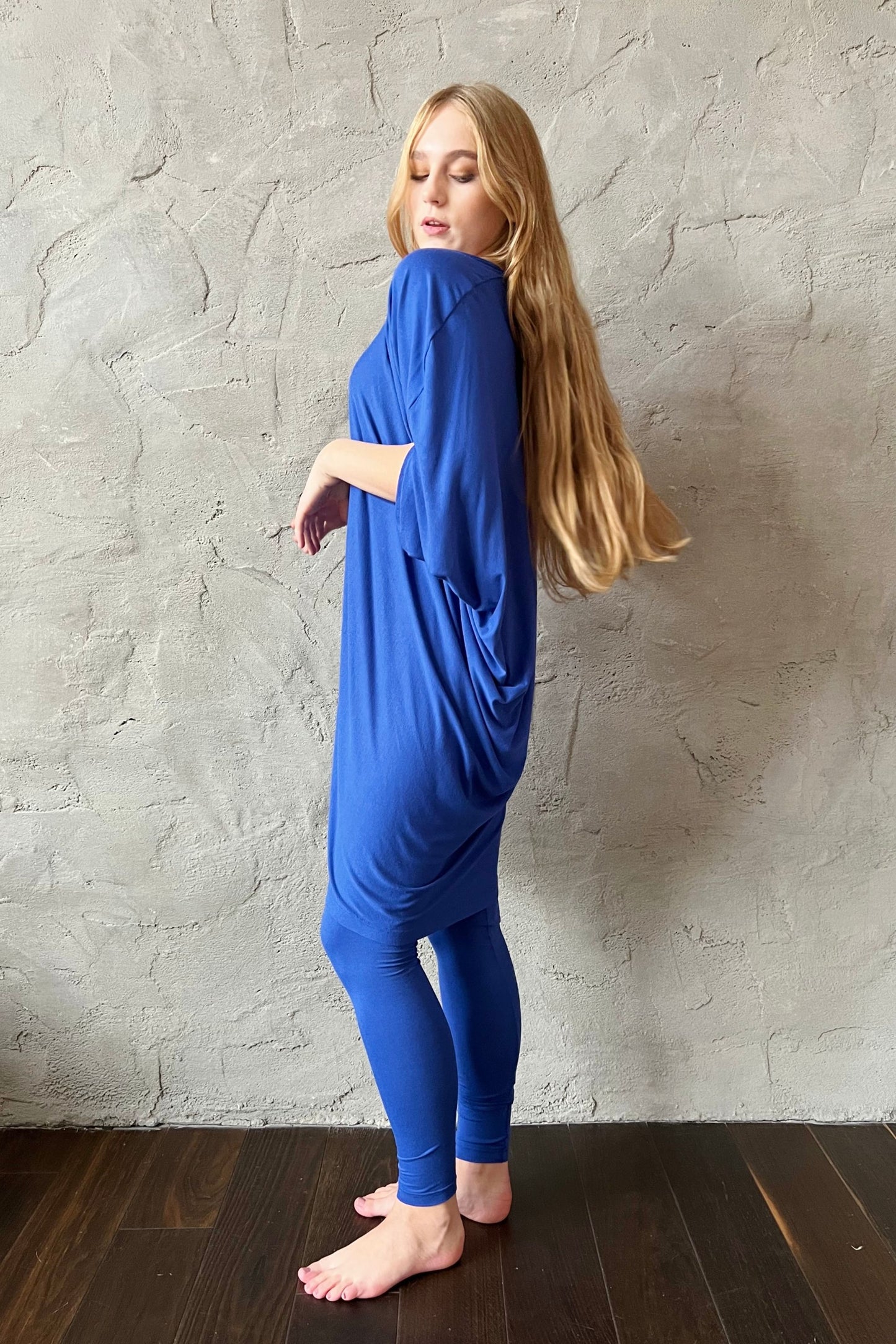 Bright blue modal fabric leggings