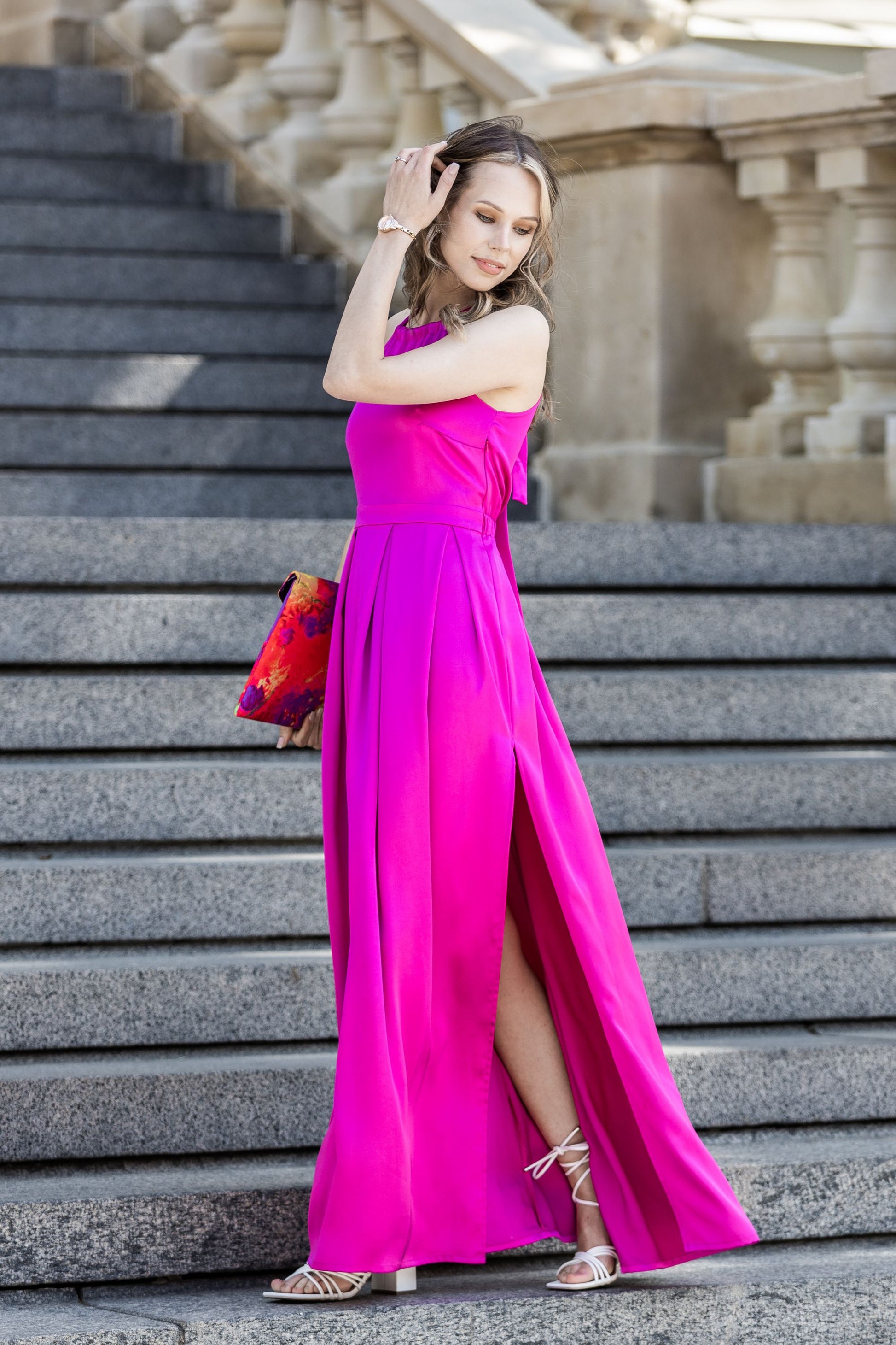 pink dress no sleeves Bright pink maxi dress without sleeves GUNTINA