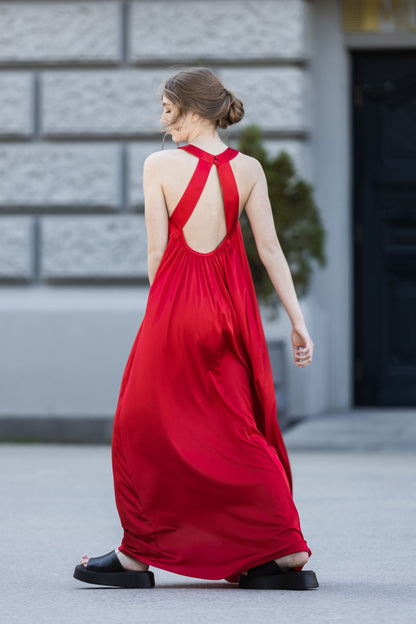 Rotes Abendkleid langes Maxikleid mit nacktem Rücken
