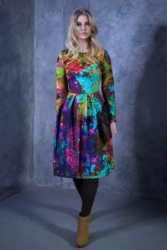 Green full dress with abstract print