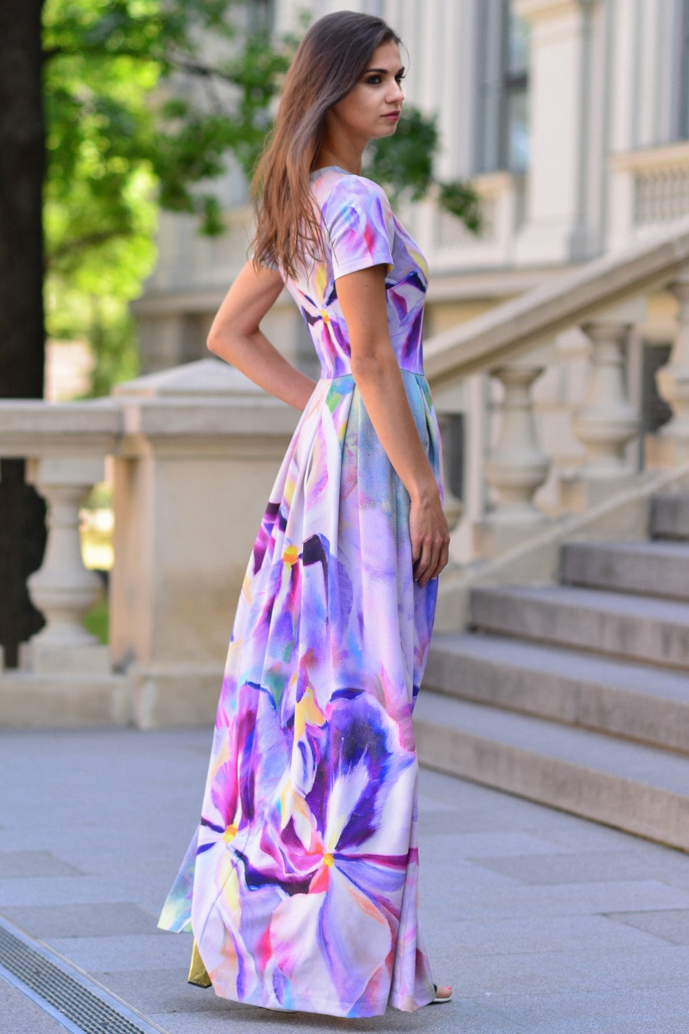 Maxi kleita ar krāsotu īrisa apdruku