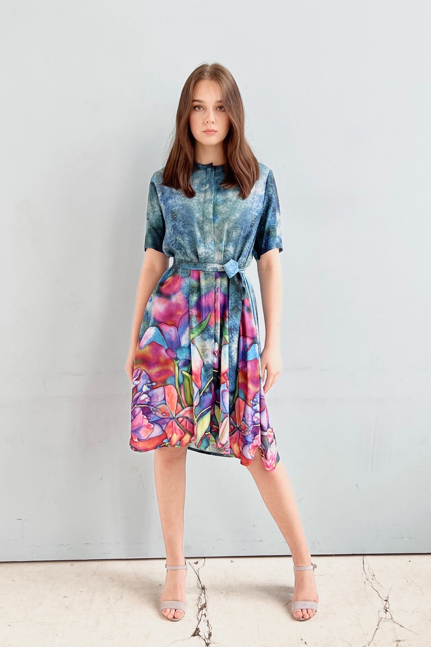 Short and wide summer dress blue-gray with painted flowers